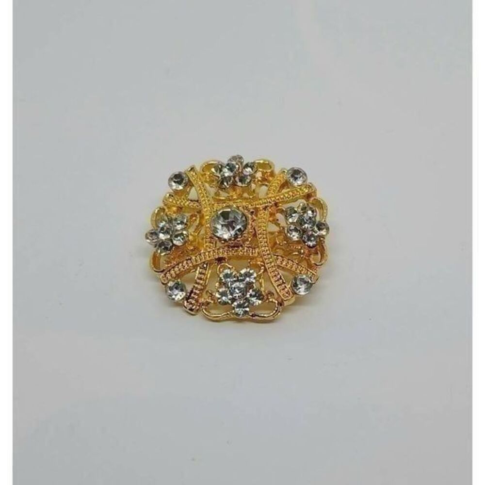 Fashion brooch pin